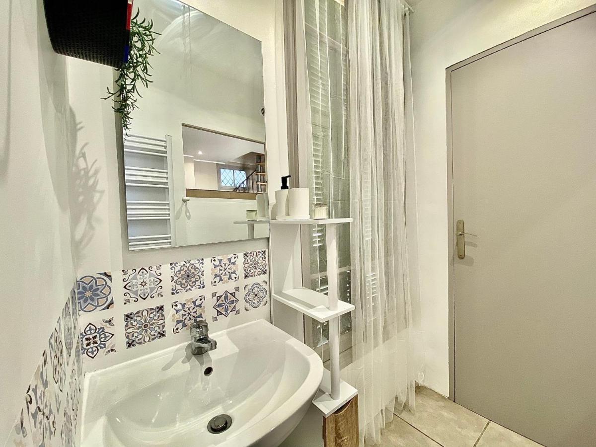 Lovely & Cozy Duplex Heart Of Nice With Bathtub! Buitenkant foto