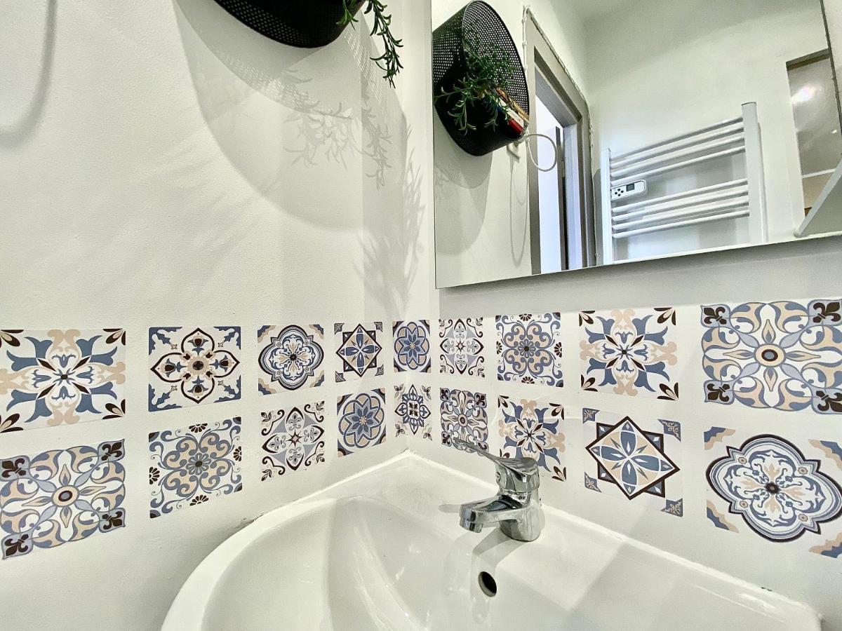 Lovely & Cozy Duplex Heart Of Nice With Bathtub! Buitenkant foto